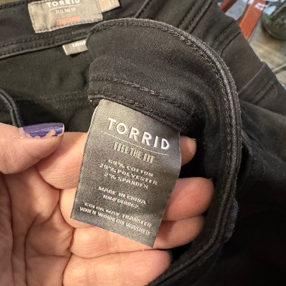 Torrid black jeans size 20 short - Picture 3 of 5